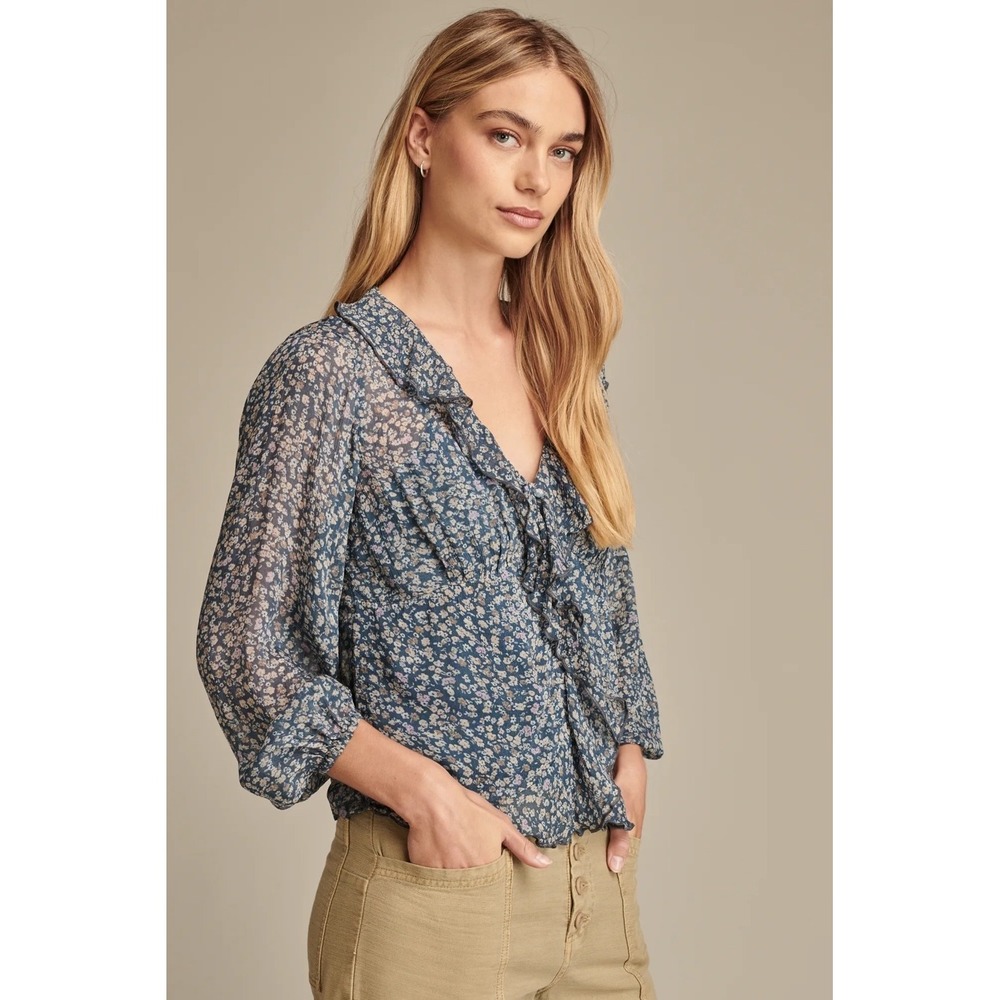 Lucky Brand Blue Floral Ruffle Front Blouse with Camisole XL NWT